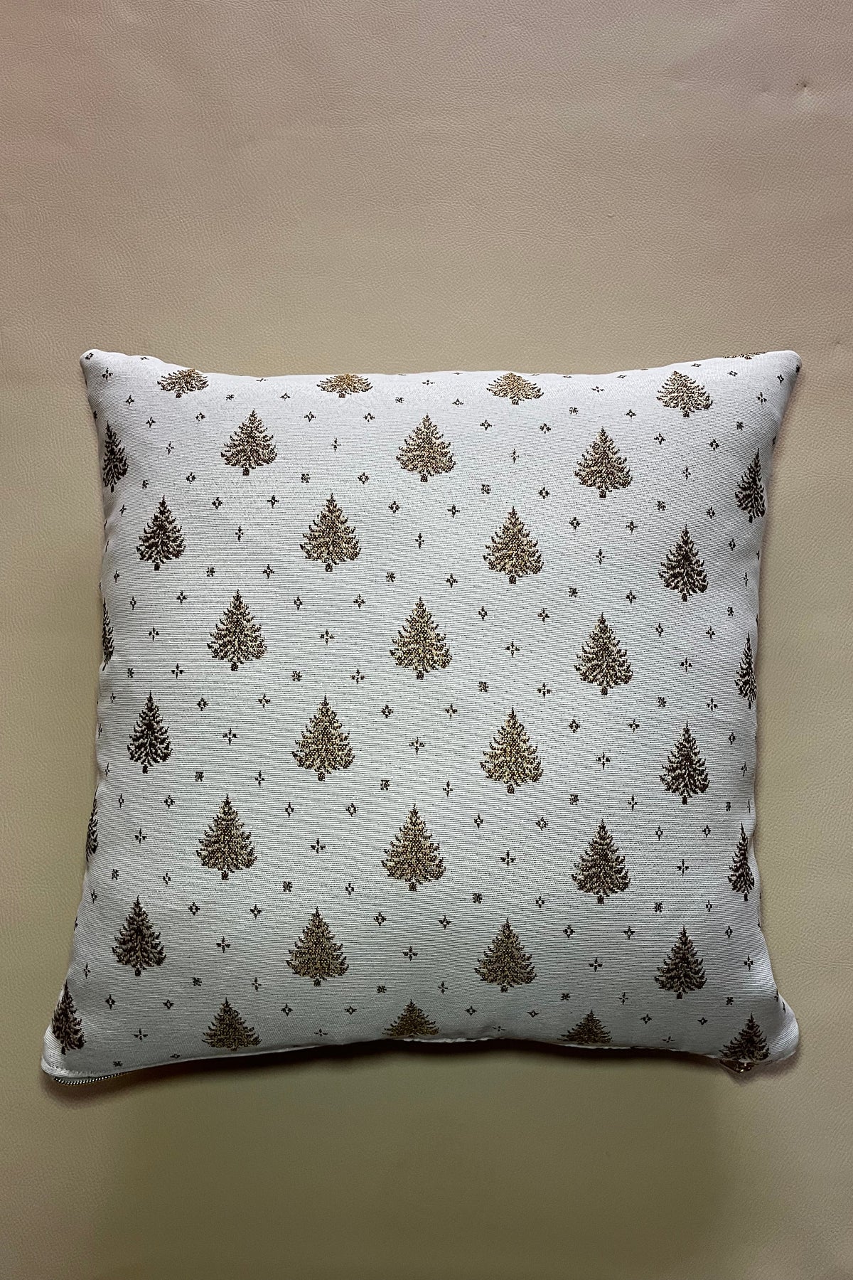 Coussin décoratif "Hiver Enneigé" - coussin cosy et élégant pour décoration intérieur