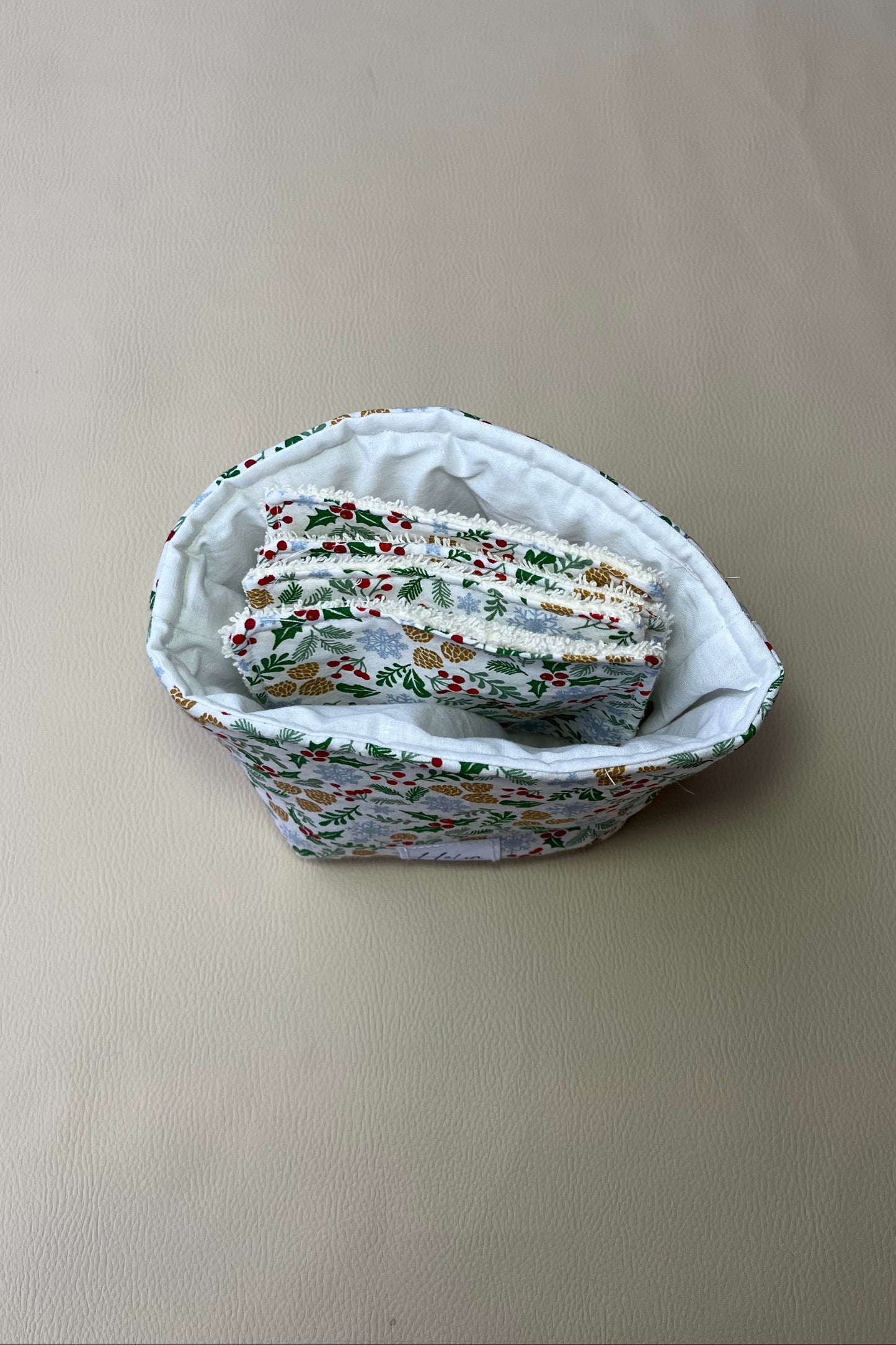 Panière et 7 Cotons Réutilisables "Cocon de Noël"